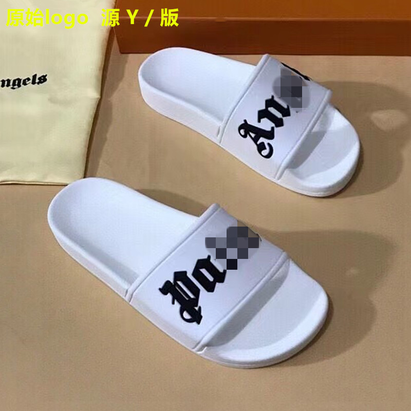Letter Graffiti Printed Palm Beach Slippers Trendy 2025 Summer Slippers Cambodia Vietnamese Nigerian
