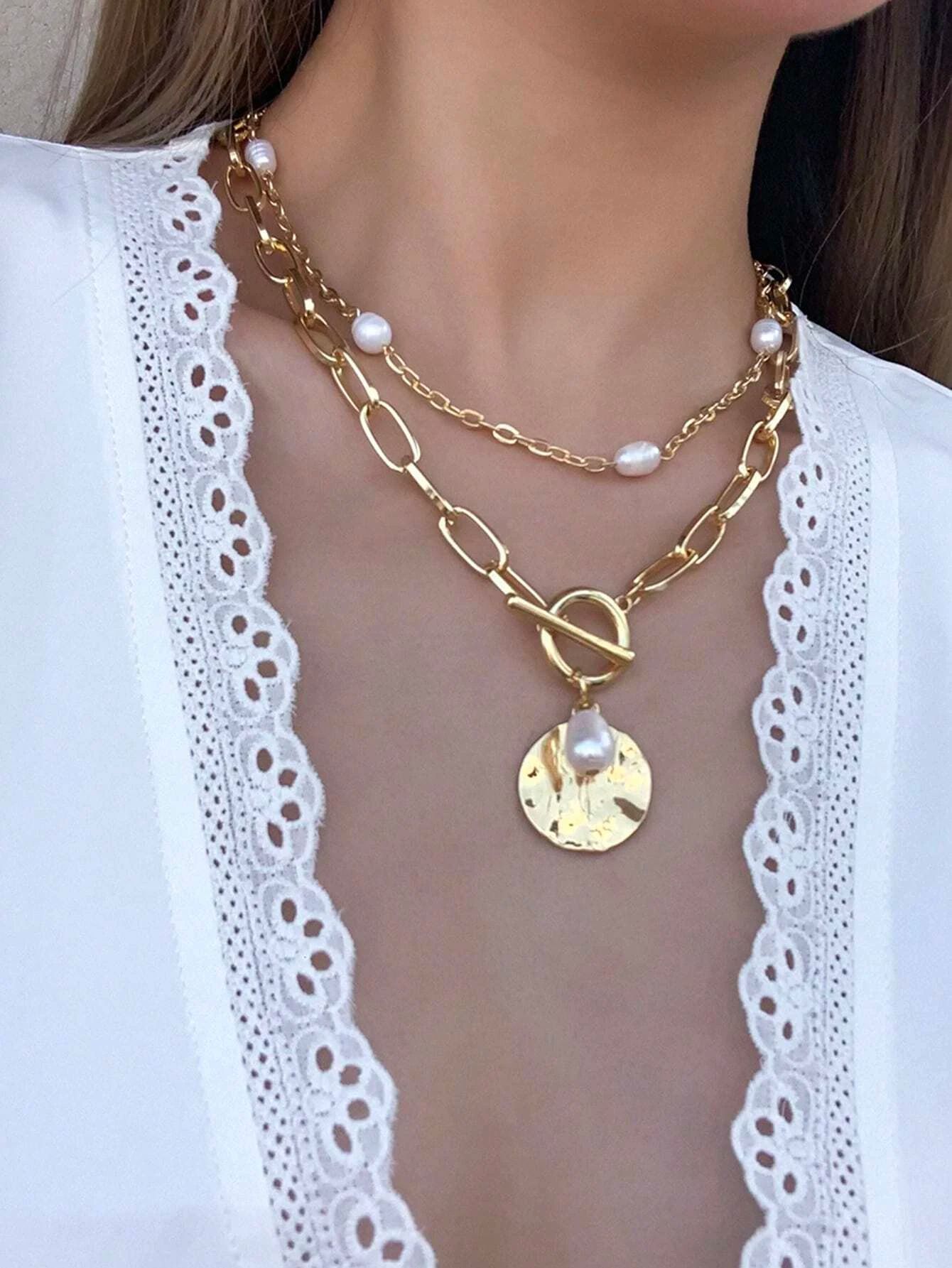 Copper Chain Material Retro Irregular Geometric Pearl Alloy Pendant Necklaces Wholesale