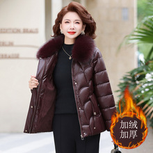 海宁皮棉衣短外套妈妈装冬装棉袄新款脱卸毛领棉服中老年女装皮装