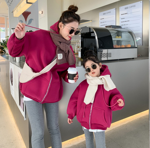 Play together parent-child clothing for boys and girls in winter plus velvet and thickened dragon fruit color sweatshirt jacket mother and child letter print jacket