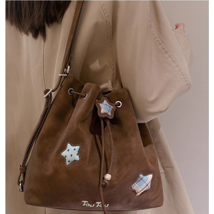 [秋上新预售T家星星抽绳水桶包大容量托特包可调节腋下双肩包