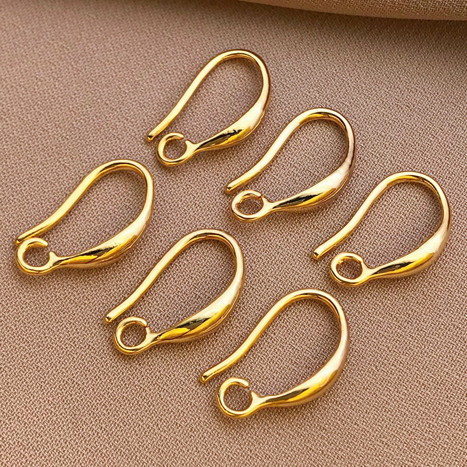 T88-8x15mm copper plated 18k real gold strong color protection number 30 ear hoo…