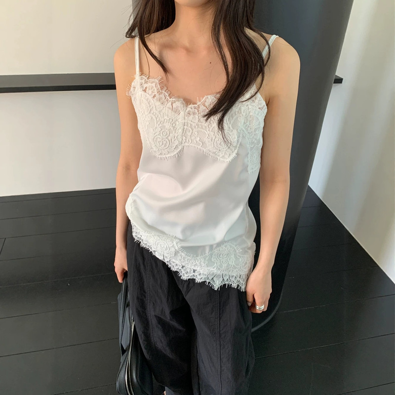 Korean Chic 2026 Summer Versatile Lace Satin Fashion Camisole Women's Top Korean Chic 2026 Summer Versatile Lace Satin Fashion Camisole Women's Top
