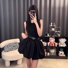 夏のホットな女の子のためのデザインされたスリムな花のつぼみドレス、美しいウエストの黒のニットノースリーブAラインスカート