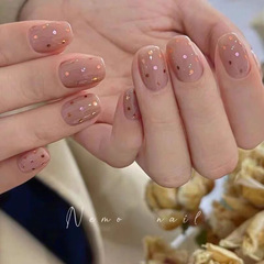 簡約金色波點顯白裸色穿戴甲氣質純欲精緻高級可拆卸美甲貼批發