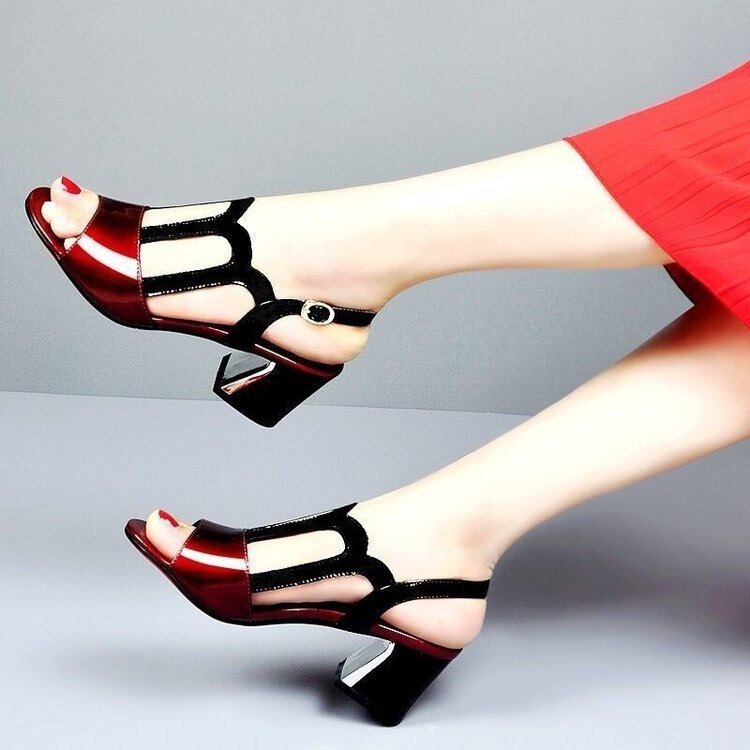 Hollow-Out Sandals for Women, Comfortable Chunky Mid-Heel Women's Sandals, 2025 Summer New Versatile Peep-Toe Roman Sandals for Women