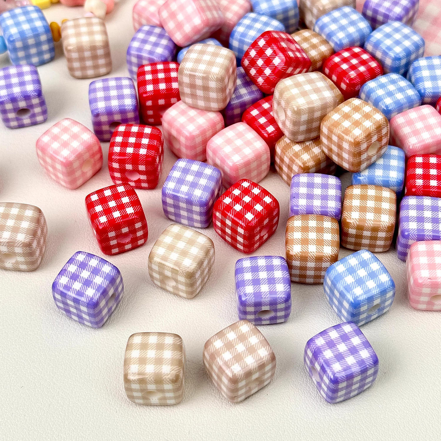 Acrylic Cartoon Plaid Square Beads Straight Hole Plaid Ins Bracelet Mobile Phone Chain Head Rope DIY Jewelry Accessories