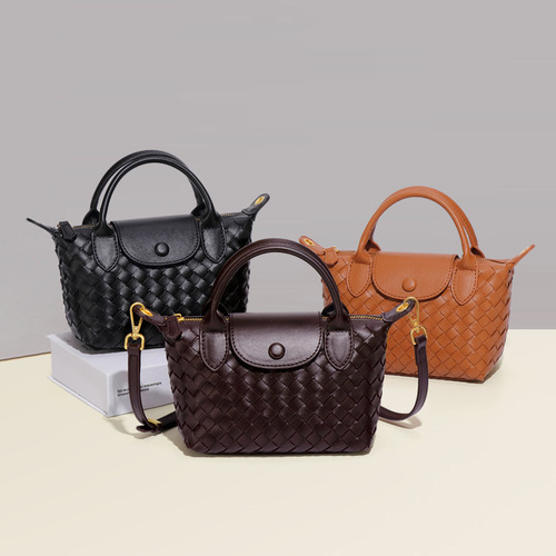 New Style Woven Mini Dumpling Bag with Baggy Texture, Trendy Hand-held Bucket Bag, High-end Fashion, Versatile Shoulder Bag