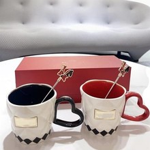 黑红爱心棋盘铭牌马克杯情侣水杯情人节礼物ceramic couples mugs