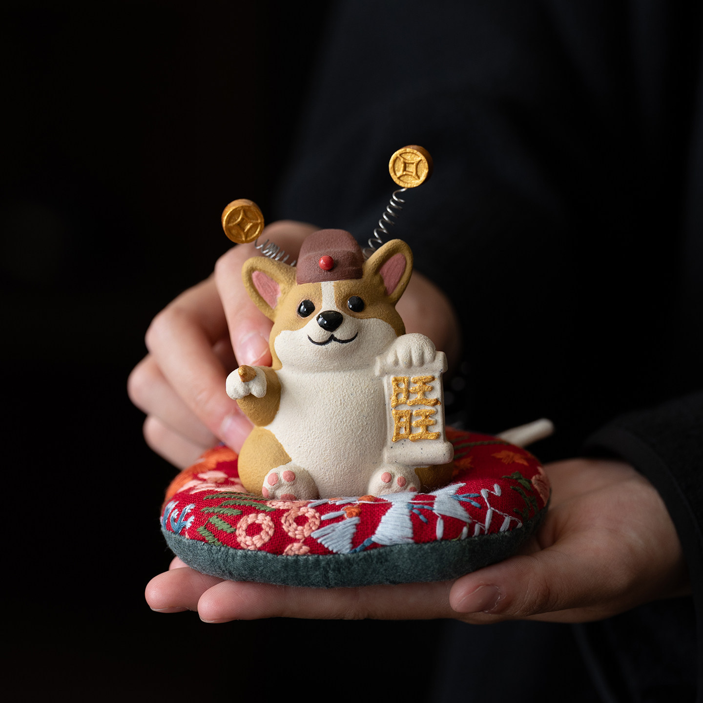 宜兴紫砂招财柯基茶宠摆件精品小狗手工家居摆件创意摆件家居饰品