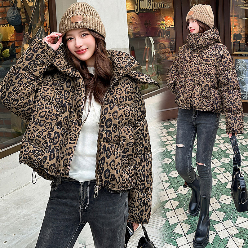 Transfronterizo 2025 otoño y invierno nuevo estilo americano leopardo chaqueta de algodón mujer gruesa chaqueta de cuello corto image 3