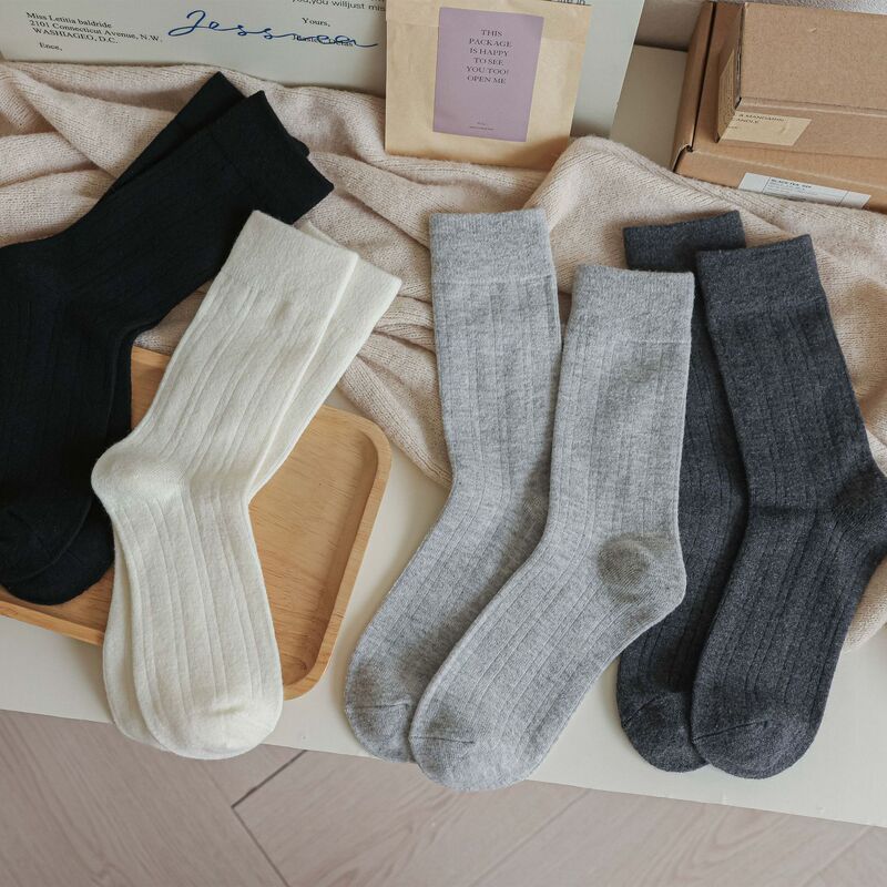 Men's Cashmere Double Needle Solid Color Mid-Pile Socks Autumn and Winter Korean Color Spinning Yarn Cashmere Hand Japanese Stacked Socks