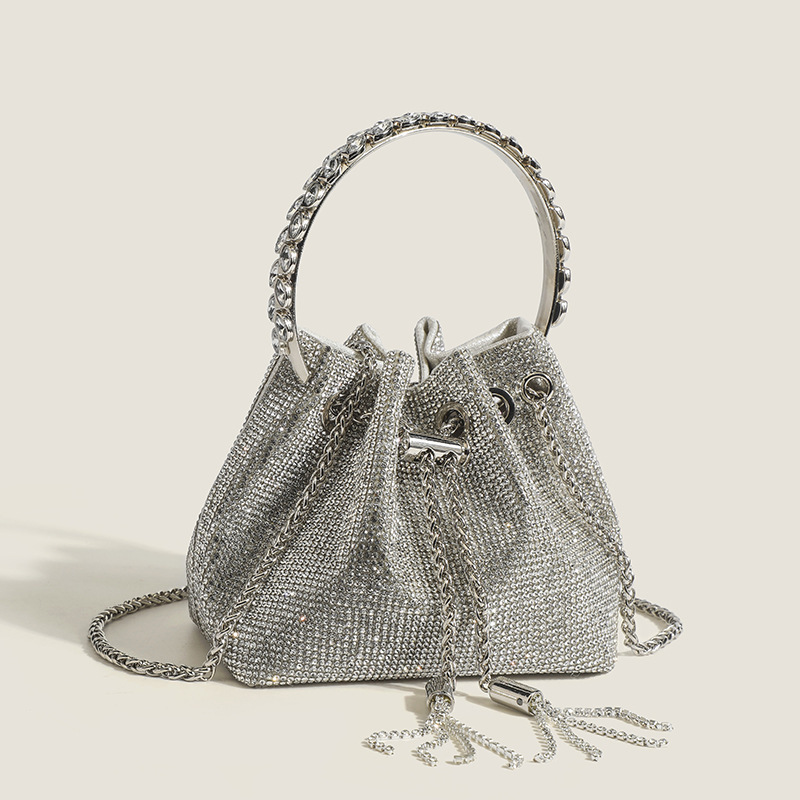 Borsa a tracolla da donna con catena di strass elegante pochette_voghion.com