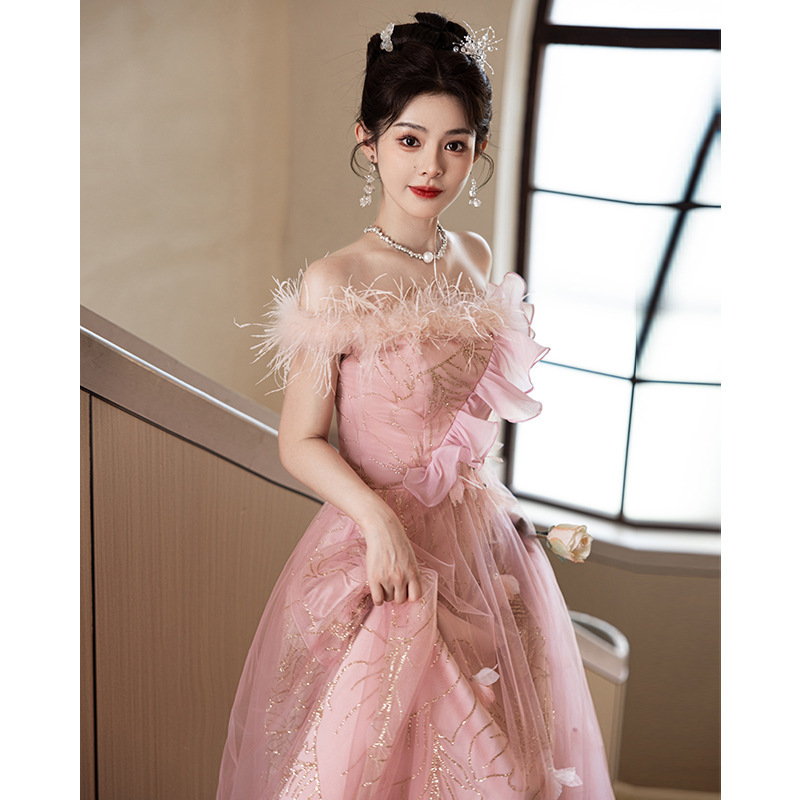 Pink Evening Dress Women's Banquet Elegant Celebrity Off-shoulder High-end Light Luxury Niche Host Engagement Toast Dress