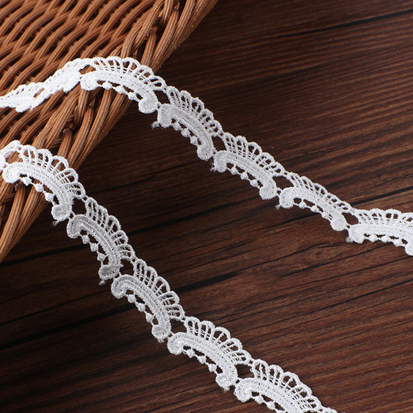 1.5cm polyester embroidered lace