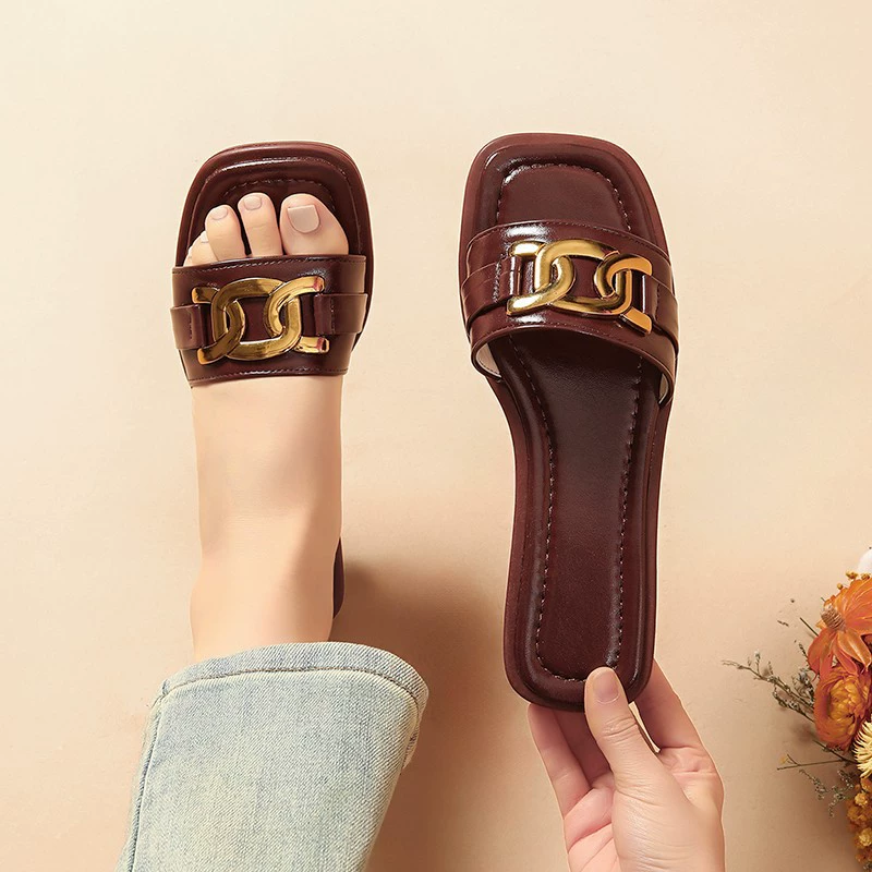 Новые пляжные тапочки Amazon, однотонные, квадратный носок, металлическая пряжка, плоские тапочки, модные римские сандалии