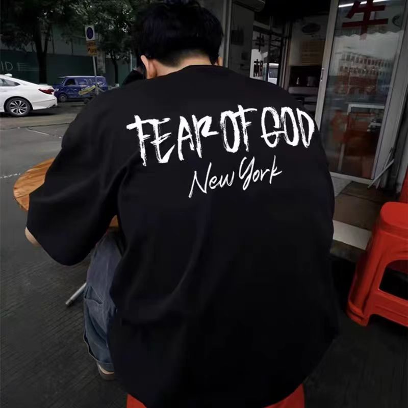 新型エッセンティルスのプリントのアルファベットのゆったりした丸首の高い街のアメリカのファッションのブランドの男女のカップルの半袖のtシャツ