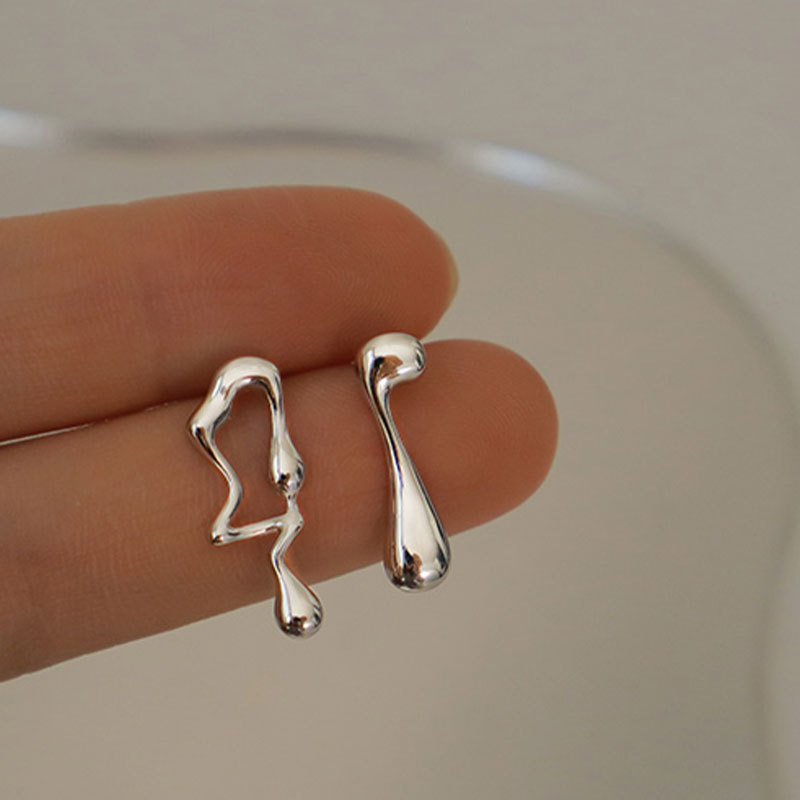s925 Silver Asymmetric Lava Earrings Advanced Design Sense ins Cold Style Hip Hop Earrings Niche Light Luxury Personality