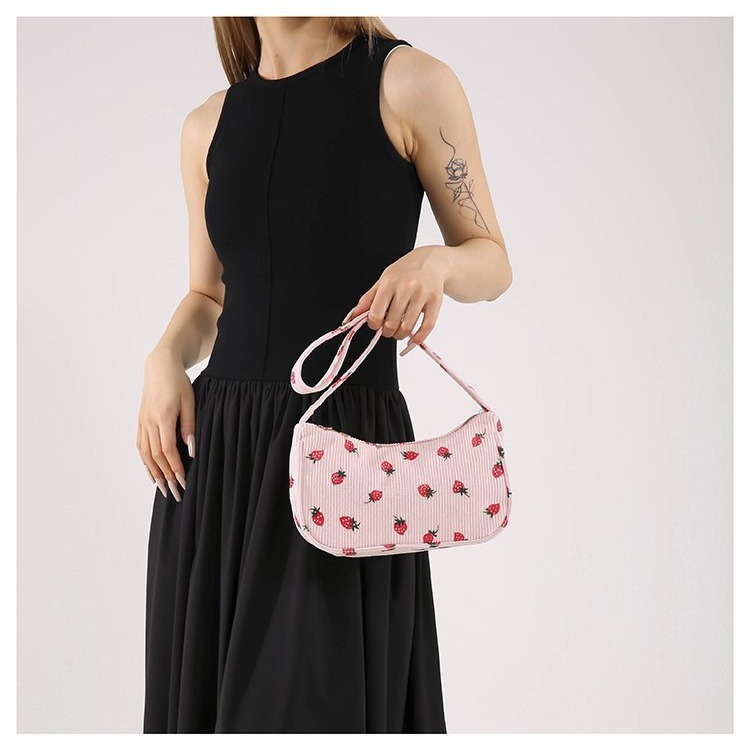 Bolsa de velcro de alto valor para mujeres 2024 nueva moda bolso de brazo de moda para mujeres coreanas bolso de hombro de chicas extranjeras