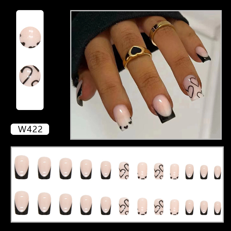 Minimalist Black Heart False Nails European Style Long Press-ons_voghion.com