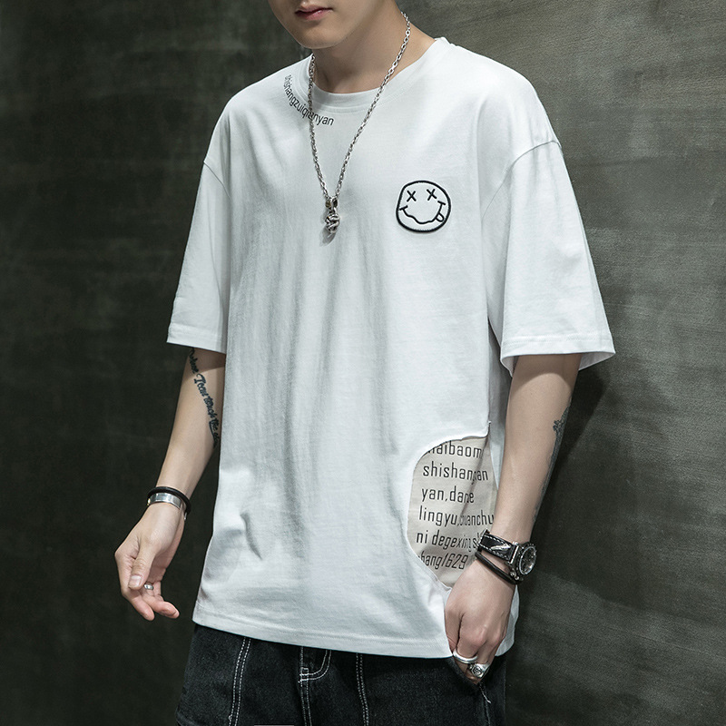 Kurzarm-T-Shirt mit besticktem Lächeln-Gesicht für den Sommermodetrend für Herren, Oberteil mit Kontrastfarbe, lockere Fünf_voghion.com