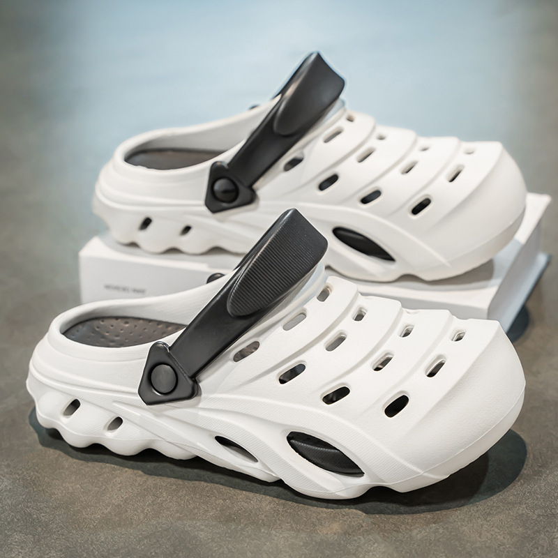 Zapatos con agujeros transpirables para hombre EVA verano nuevo estilo sandalias antideslizantes de suela gruesa zapatos de playa deportivos de dos desgaste image 9