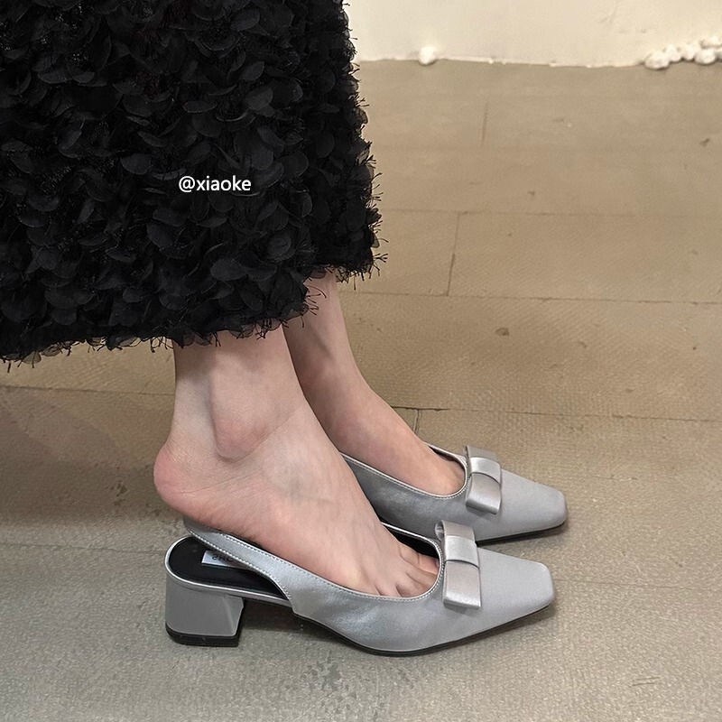 French Style silver Bow Toe Sandals Women's Thick Heeled 2025 Summer Skirt Gentle Mid-Heeled Empty Single Shoes