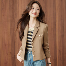 流行秋季小个子时尚外套女秋季秋冬休闲学院风大学生短款小西装