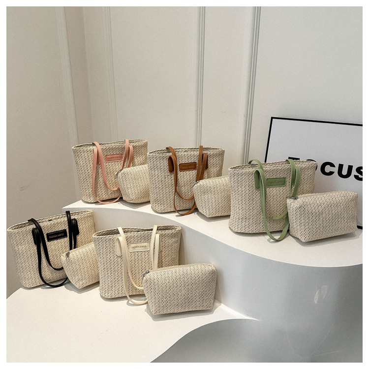 Handmade Rattan Shoulder Bag With Leather Trim And Seagrass_voghion.com