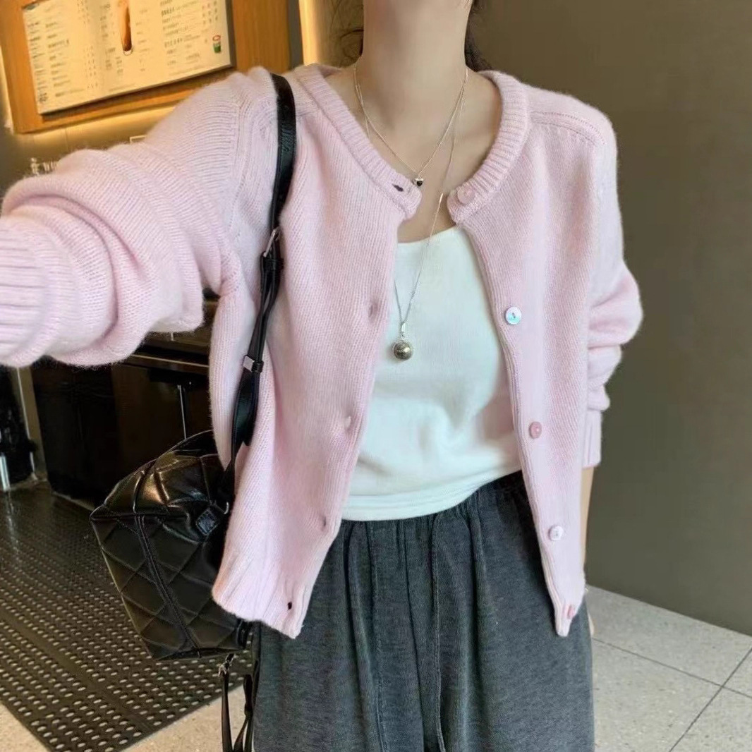 秋冬新款圆领纯羊毛开衫女宽松慵懒风短款软糯毛衣针织打底衫