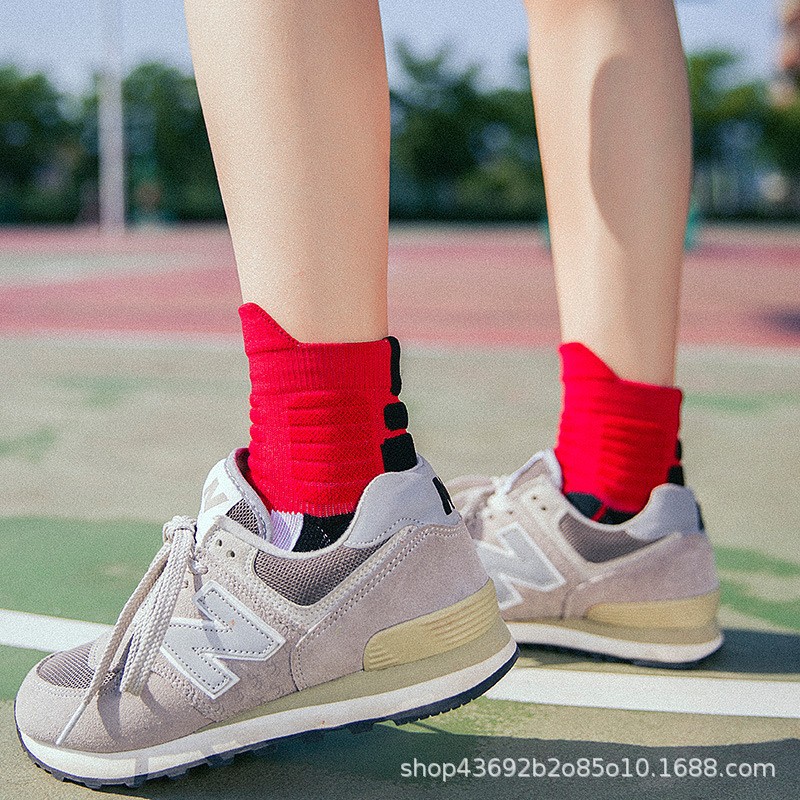 Extra Large size combed cotton men's socks mid-length size 46 size 48 fat feet wide feet fat running sports giant basketball socks