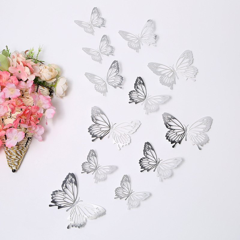 Doce mariposas plateadas en K