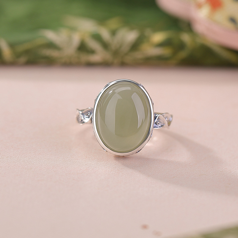Nhẫn bạc S925 đính ngọc Hetian tự nhiên phong cách vintage mặt trứng mở điều chỉnh — một mảnh