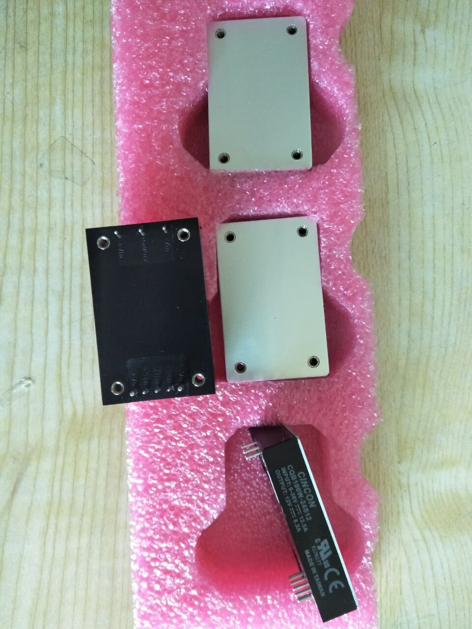 CINCON铁路电源DC110V输入系列CQB100W-110S24 CQB100W-110S12