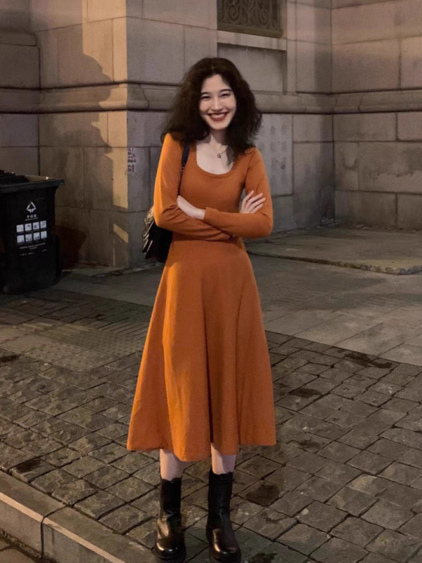 【现货】2025秋季新款长袖修身连衣裙法式复古高级感气质显瘦裙子|undefined