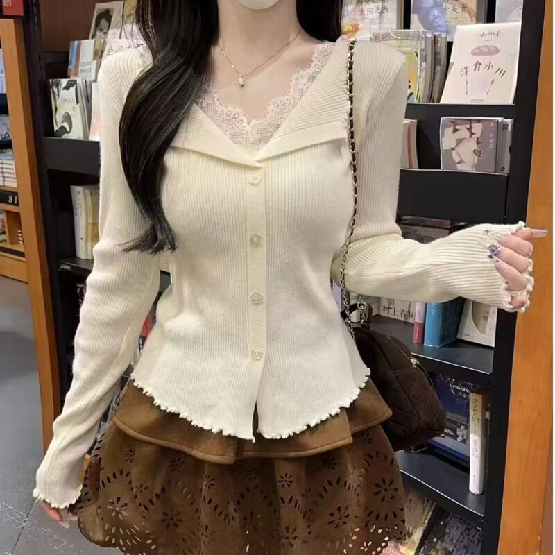 Sweet Style Ruffled Fake Two-Piece Sweater Cardigan for Women, Autumn and Winter Lace Patchwork Waist-Cinching V-Neck Knit Top Sweet Style Ruffled Fake Two-Piece Sweater Cardigan for Women, Autumn and Winter Lace Patchwork Waist-Cinching V-Neck Knit Top