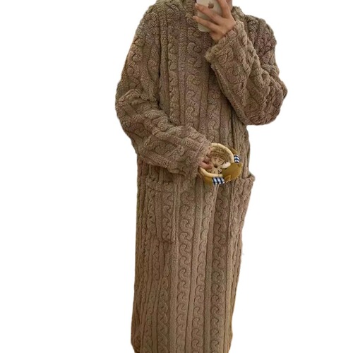 2024 Autumn/Winter Embroidered Coral Velvet Long-Sleeve Nightgown Plus Size Loose Pajama Set Warm Homecoming Dress