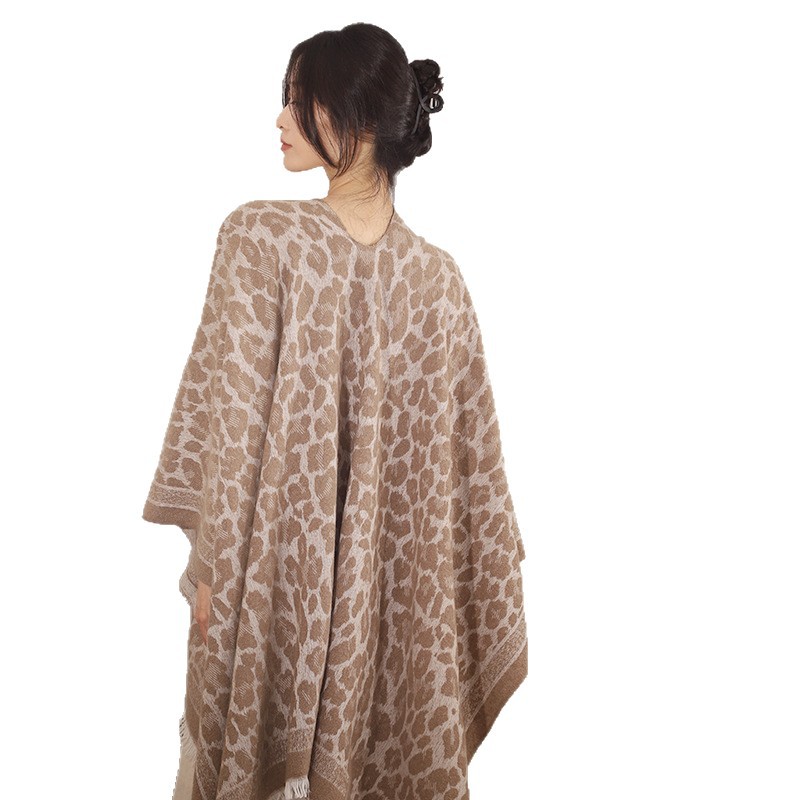 Costura estampado de leopardo viajero moda elegante y hermosa imitación cachemira cálida bufanda chal capa mujer aire acondicionado oficina