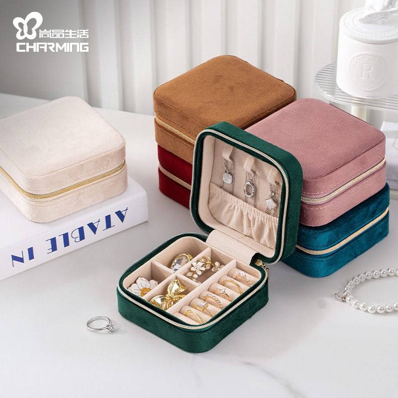 Caja de joyería de terciopelo del fabricante original, caja de almacenamiento de joyería de estilo europeo y americano, de una sola capa, portátil, de viaje, de alta gama.