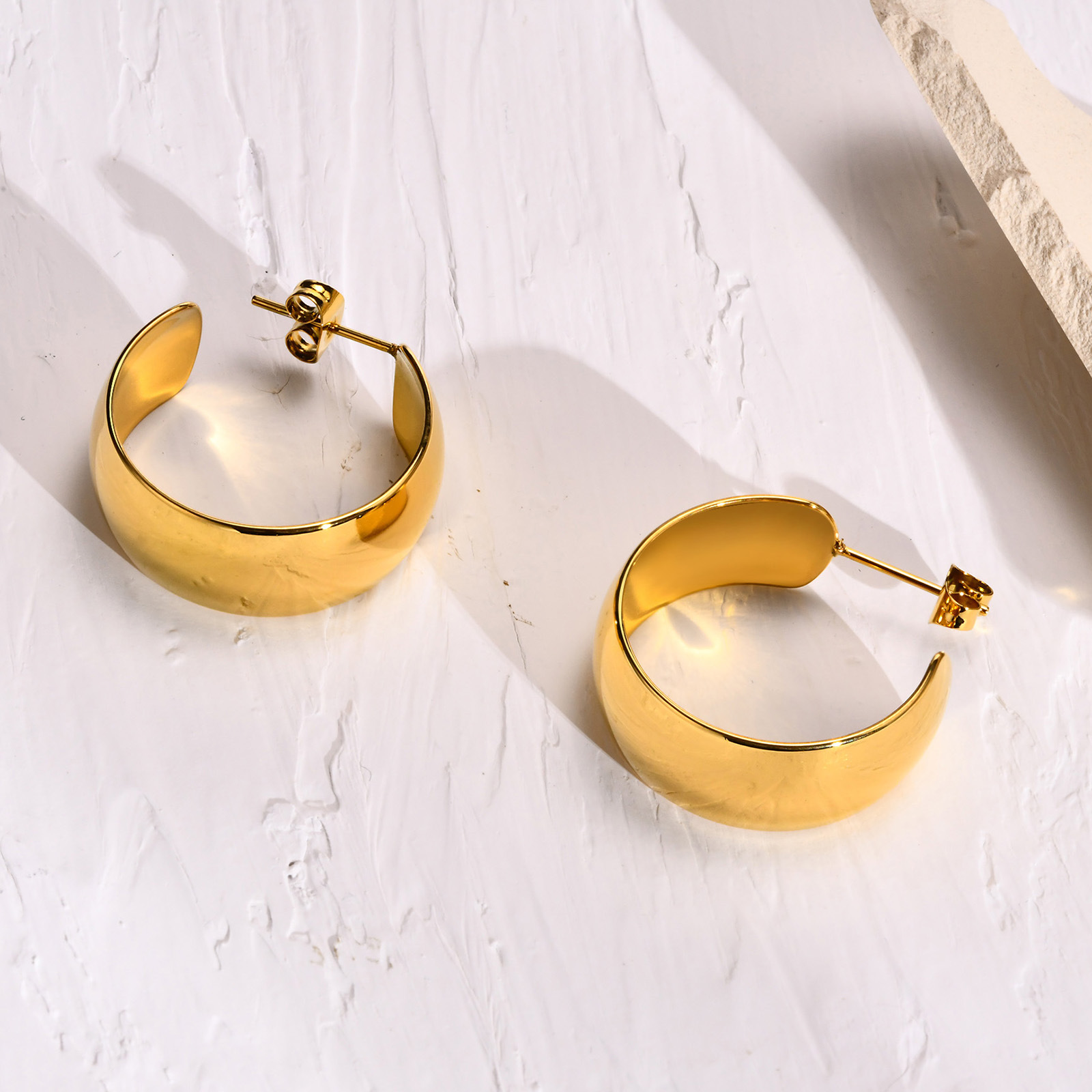 Simple Style C Shape Stainless Steel Ear Studs Plating Stainless Steel Earrings 1 Pair