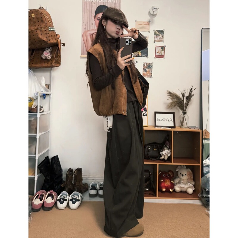 Vintage Brown Suede Layered Vest for Women, Plus Size, Spring and Autumn, Round Neck, Versatile Casual Vest Jacket