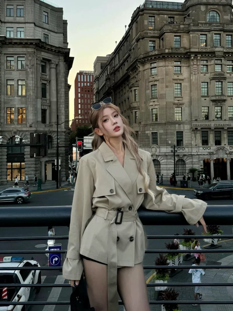 秋の美ラードの巴宝の栗の秋の意が濃くて、お姉さんを引っ張ります。