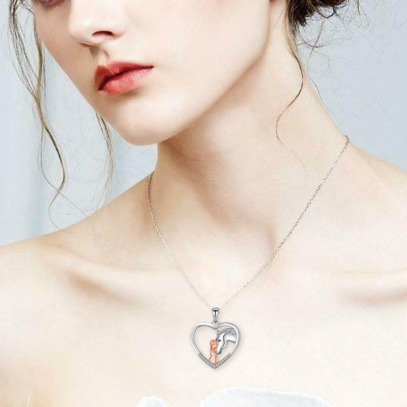 1 Piece Fashion Heart Shape Alloy Plating Rhinestones Women's Pendant Necklace display picture 5