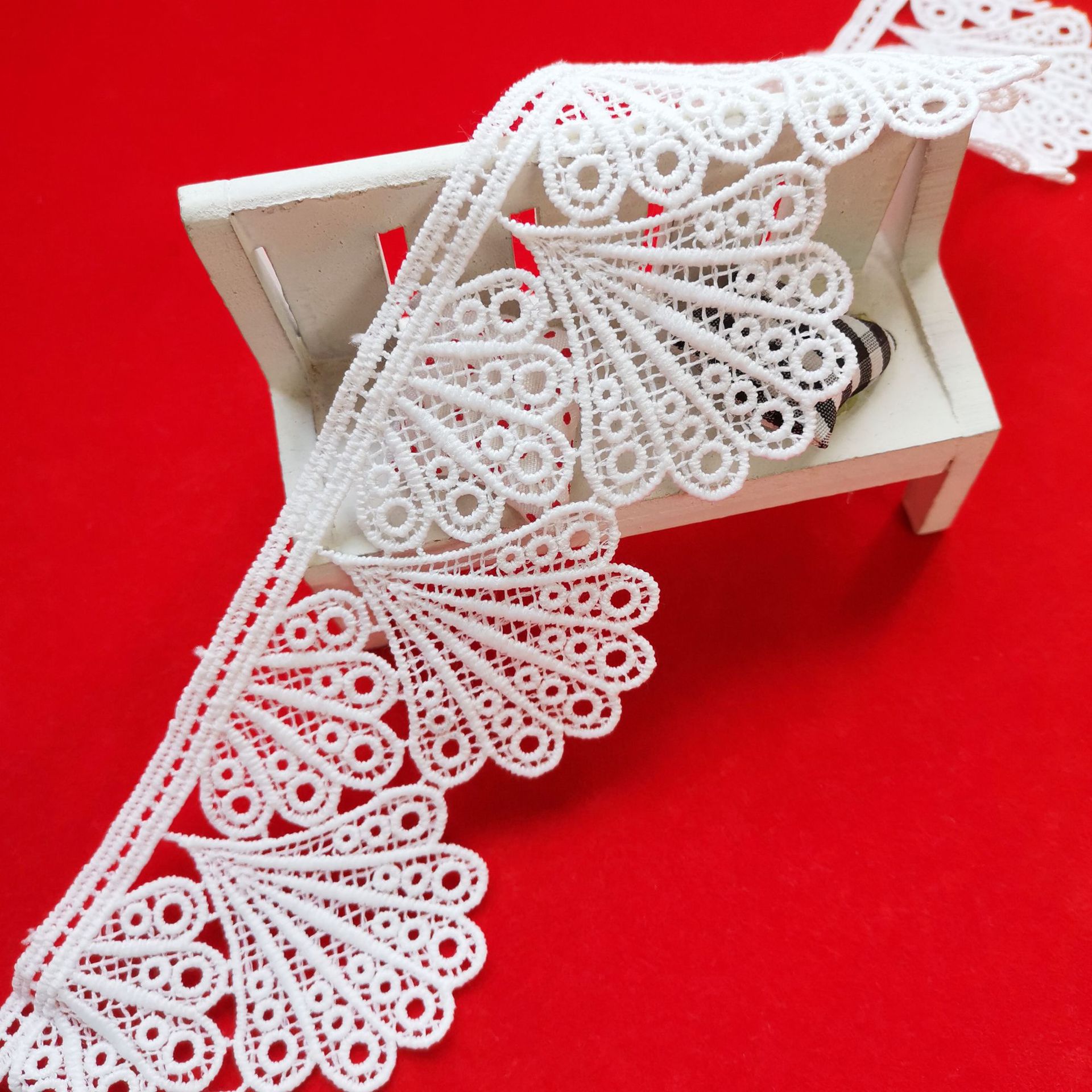 新款 单边牛奶丝6cm水溶刺绣蕾丝花边 质优价美 家纺女装服装辅料