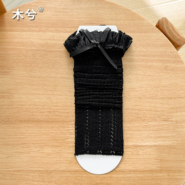 No. 3 black pair