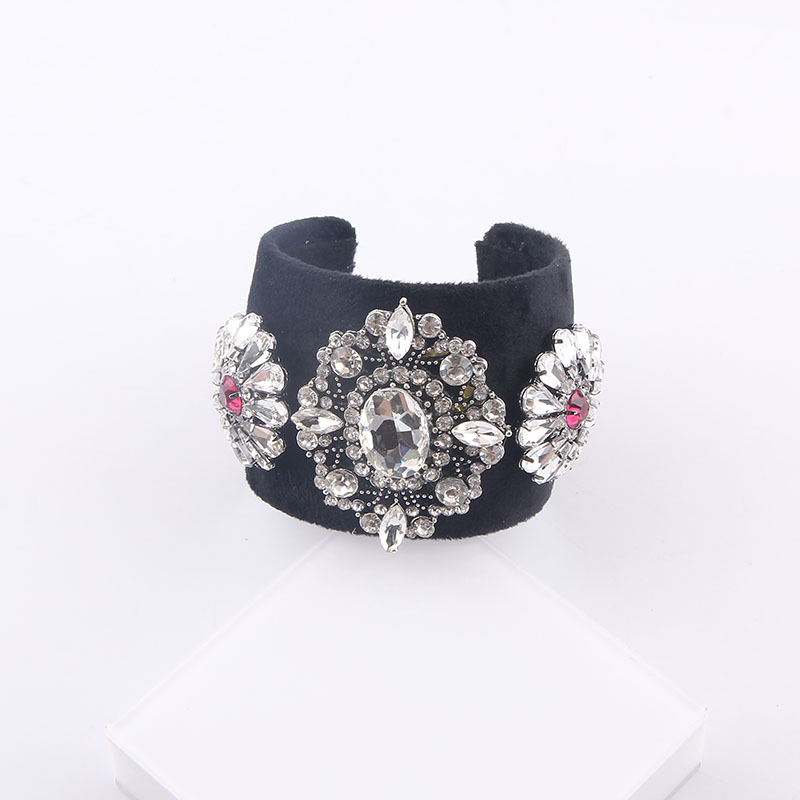 wholesale Baroque flower gemstone bracelet Nihaojewelry
