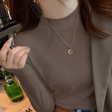 2025秋季新款半高领气质红人上新修身显瘦简约时尚打底衫百搭宽松