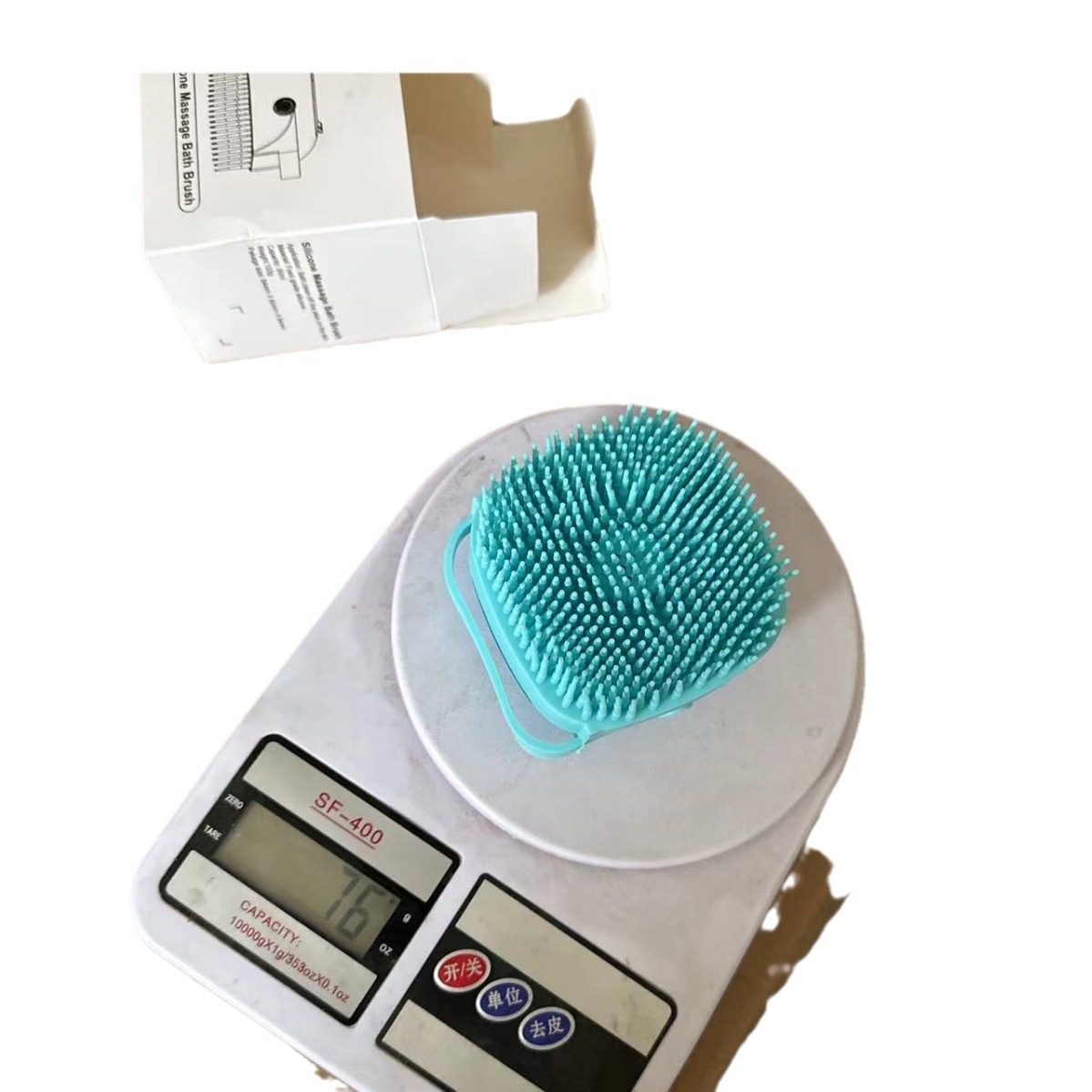 Cepillo de baño multifunción con dispensador de jabón