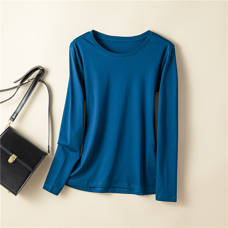 공작 블루 라운드 넥