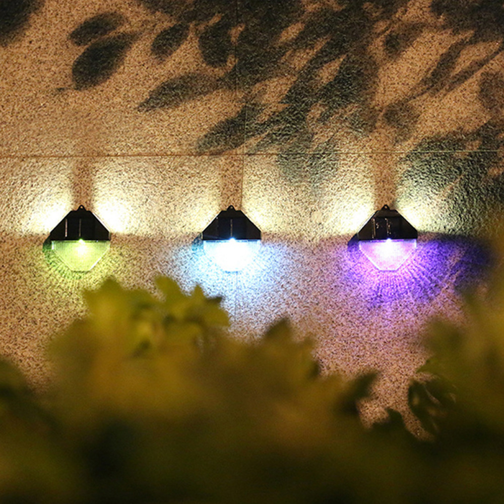 Nuevo solar impermeable lámpara de pared al aire libre patio brillante decorativo atmósfera lámpara de césped del hogar lámpara LED Tipo de inducción